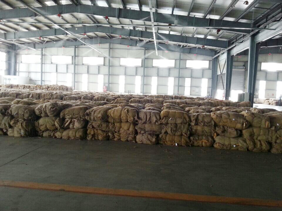 工業(yè)加濕機(jī)調(diào)控?zé)煵萆a(chǎn)環(huán)境